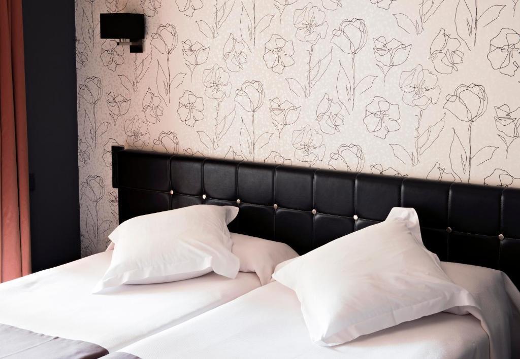 Hospedium Hostal Un Punto Chic Huesca Exteriér fotografie