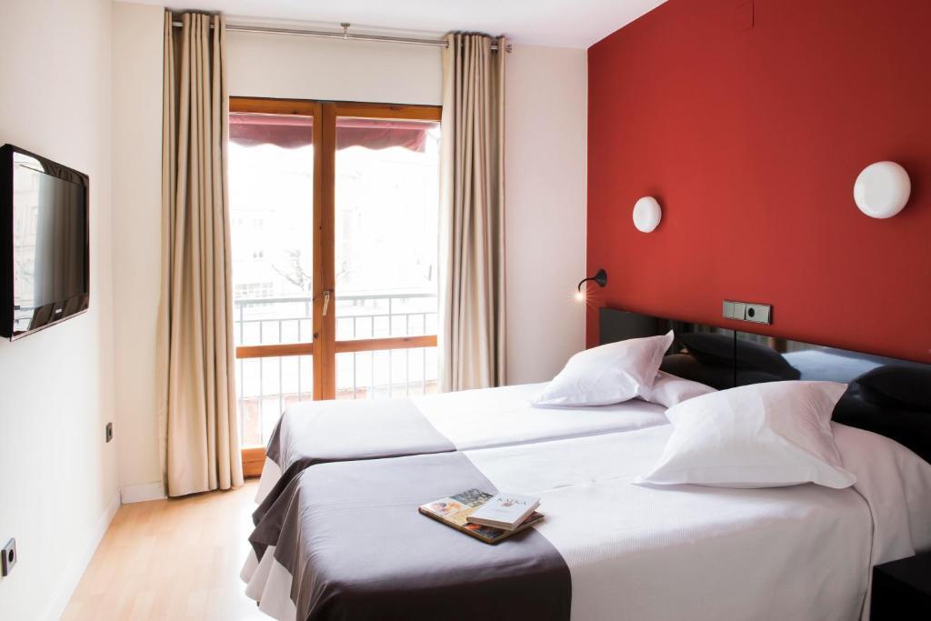Hospedium Hostal Un Punto Chic Huesca Pokoj fotografie